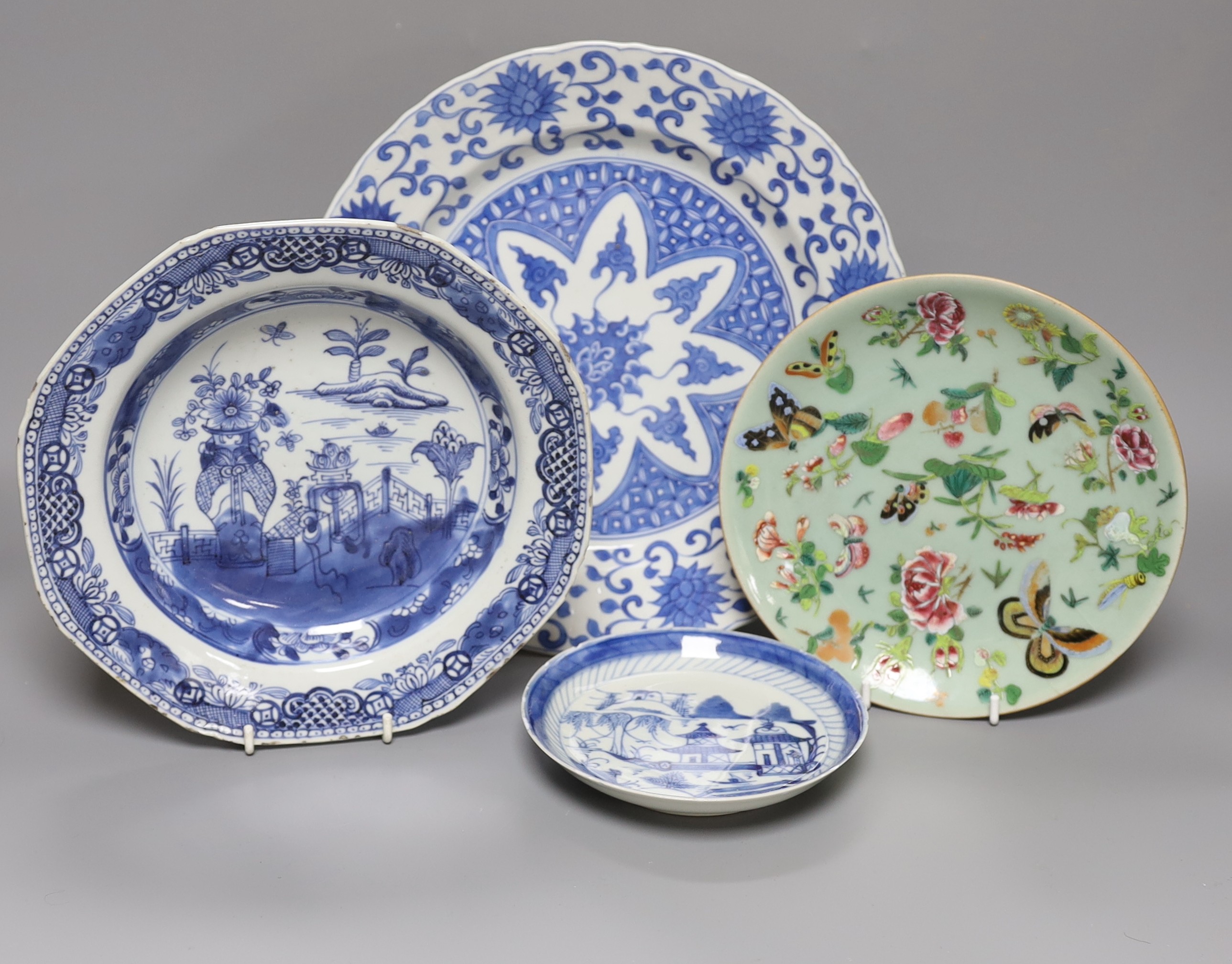 Four Chinese porcelain plates or dishes, 18th century and later, the largest 27.5 cm